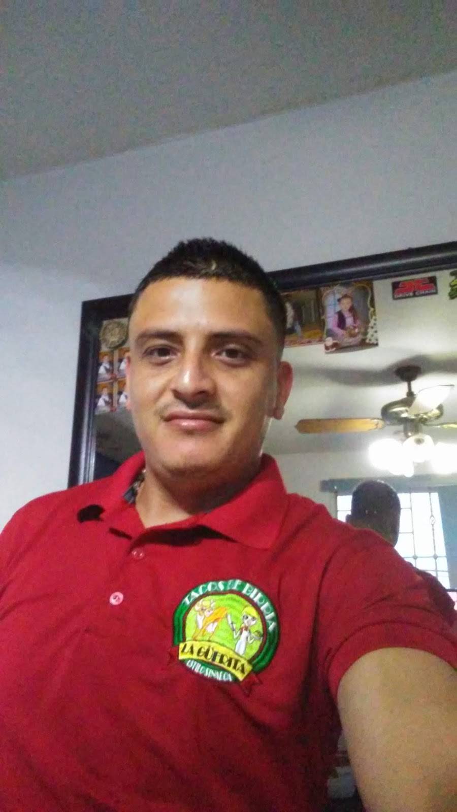 Birria De Res Estilo Sinaloa La Güerita | restaurant | Av. Miraflores 6836, El Rubi, 22626 Tijuana, B.C., Mexico | 016645750068 OR +52 664 575 0068