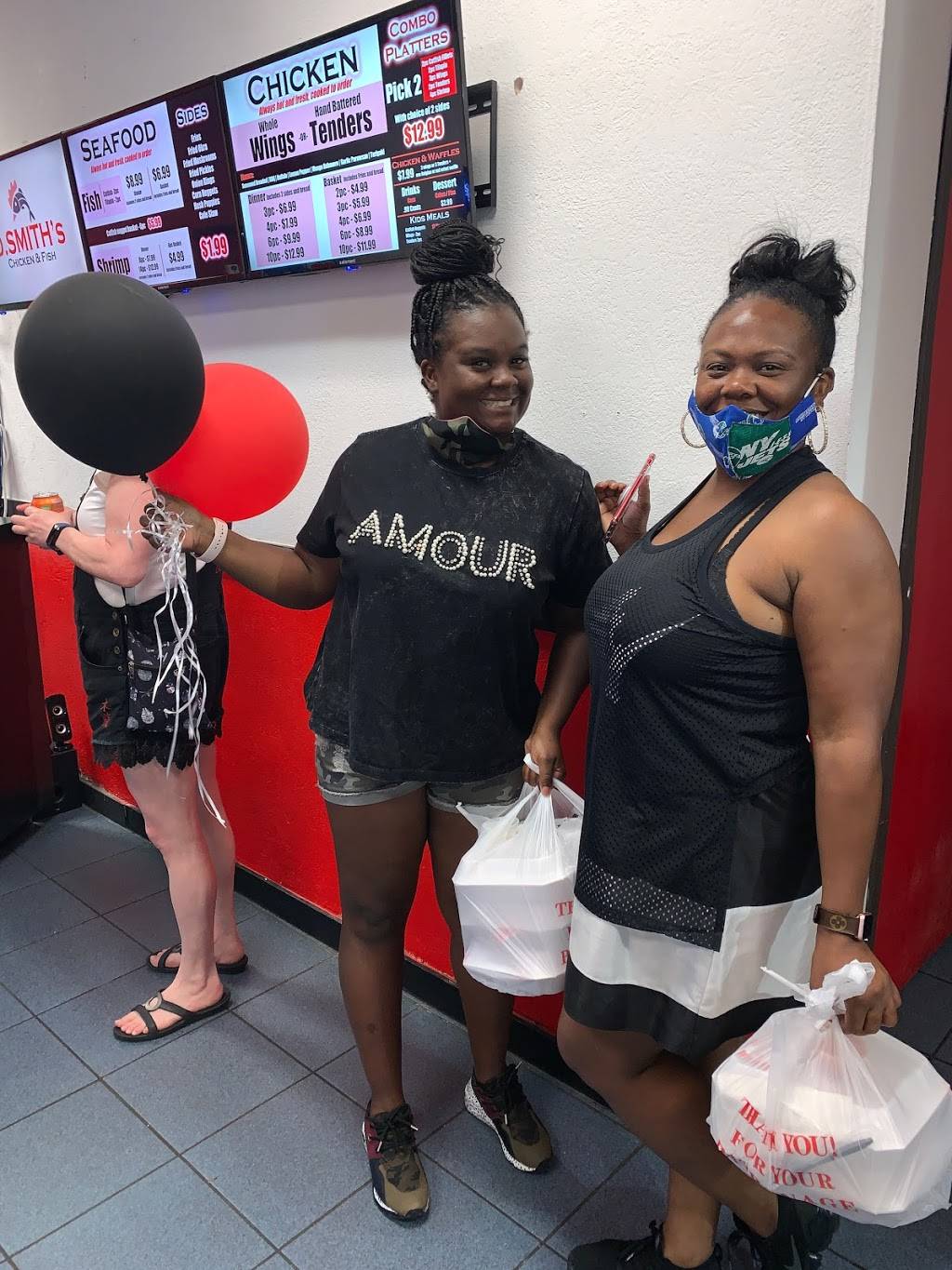 D. Smiths Chicken & Fish | restaurant | 2280 N Collins St Suite B, Arlington, TX 76011, USA | 6823234027 OR +1 682-323-4027