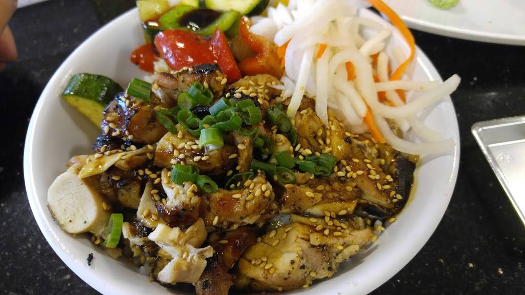 The Bowl Asian Kitchen | restaurant | 12430 Day St, Moreno Valley, CA 92553, USA | 9516977707 OR +1 951-697-7707