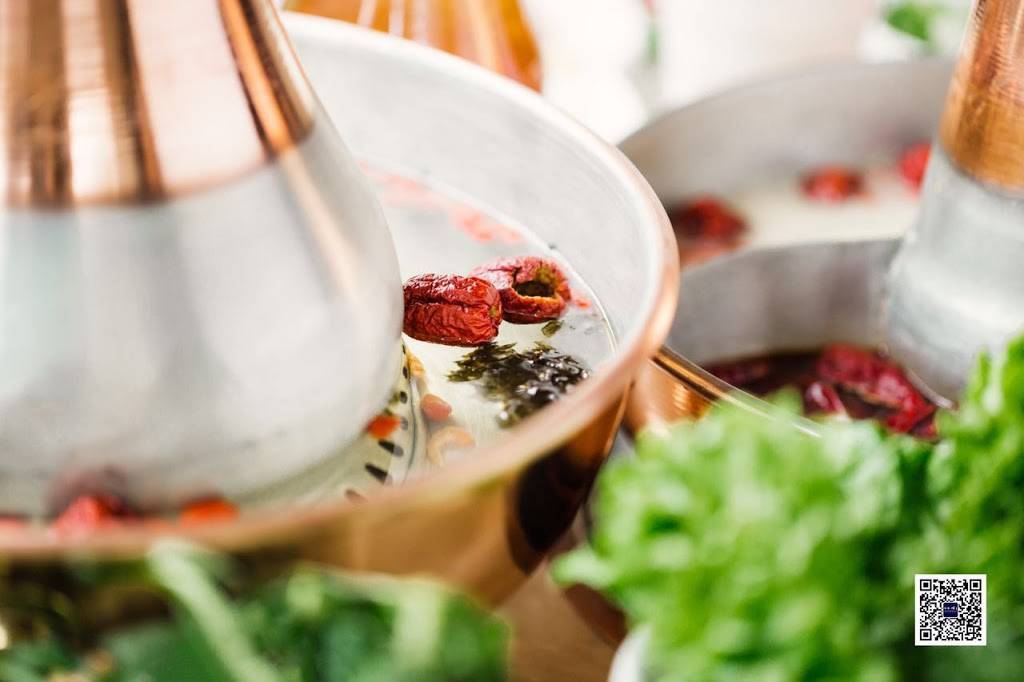 Beijing Hot Pot Restaurant | restaurant | 107 Parkway Forest Dr, North York, ON M2J 1L8, Canada | 6473422028 OR +1 647-342-2028