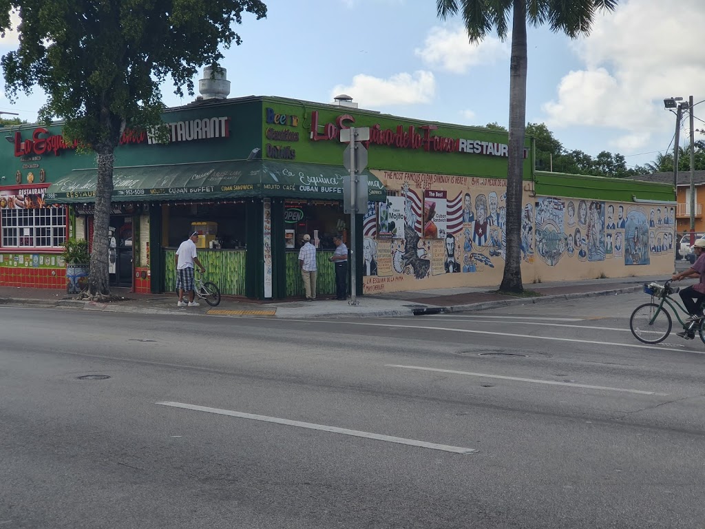 La Esquina Tropical | restaurant | 1060 SW 8th St, Miami, FL 33130, USA | 3058582845 OR +1 305-858-2845
