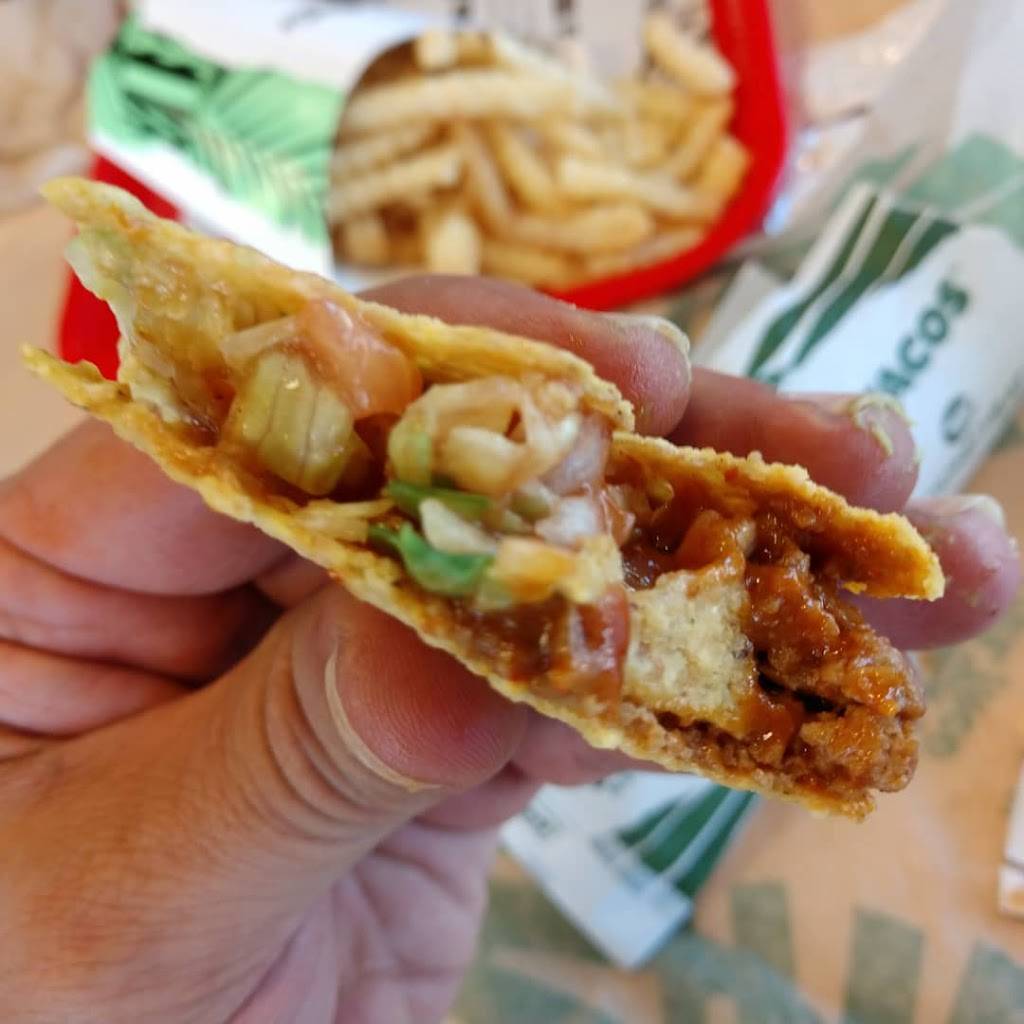 Del Taco | meal takeaway | 2602 Hilltop Dr, Redding, CA 96002, USA | 5302240888 OR +1 530-224-0888