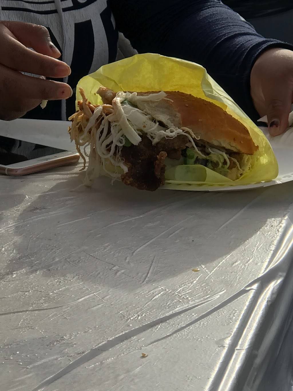 Cemitas poblanas | restaurant | 338 E 51st St, Los Angeles, CA 90011, USA | 3232325294 OR +1 323-232-5294