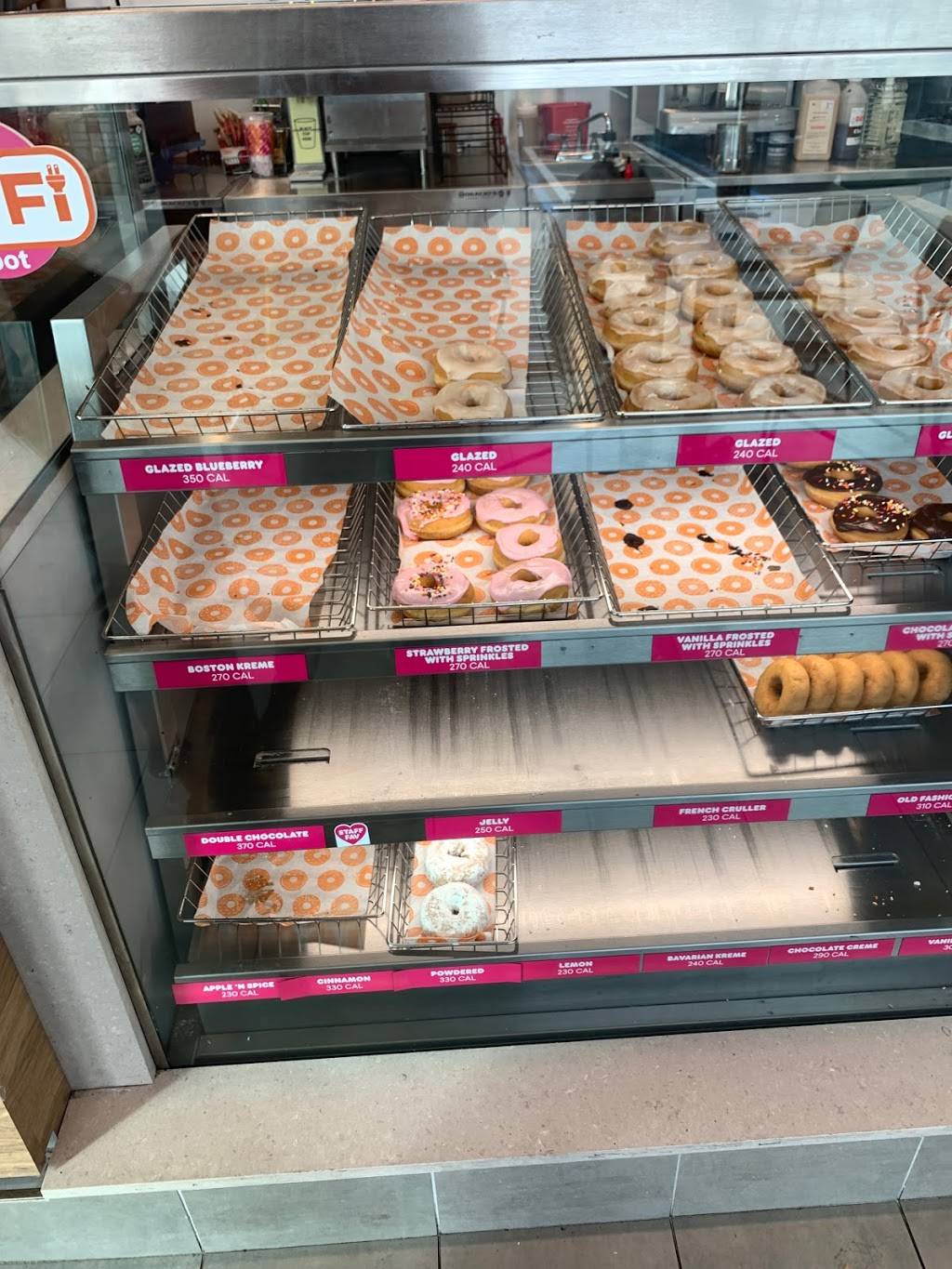 Dunkin | bakery | 865 W Mitchell Hammock Rd Suite 1021, Oviedo, FL 32765, USA | 4075428944 OR +1 407-542-8944