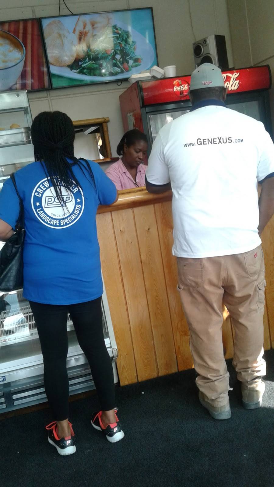 Willys Jerk | restaurant | 3889 Keele St, North York, ON M3J 1N6, Canada | 4166336781 OR +1 416-633-6781