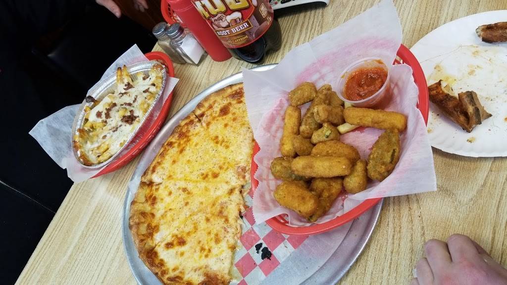 Station Pizza | restaurant | 14102 Bustleton Ave, Philadelphia, PA 19116, USA | 2156988989 OR +1 215-698-8989