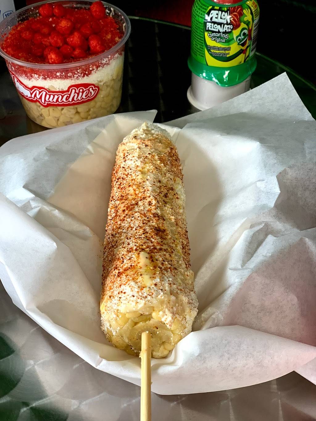 El Munchies | restaurant | 1353 E Colorado St, Glendale, CA 91205, USA | 8183964265 OR +1 818-396-4265