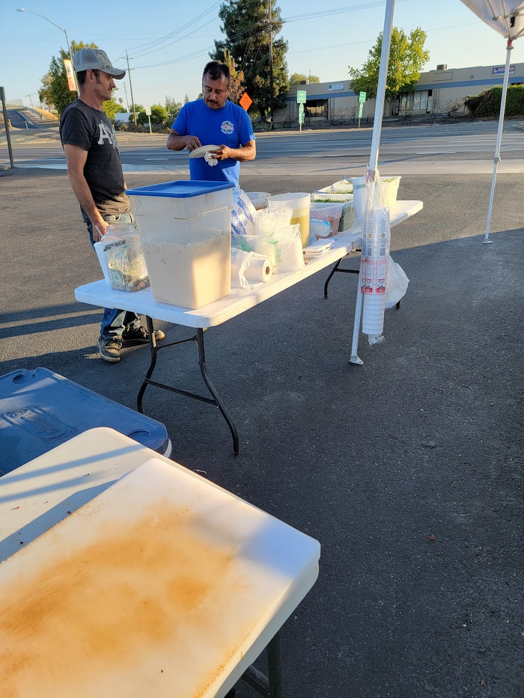 Tacos los poblanos | restaurant | 7891 E Stockton Blvd, Sacramento, CA 95823, USA | 9168969014 OR +1 916-896-9014