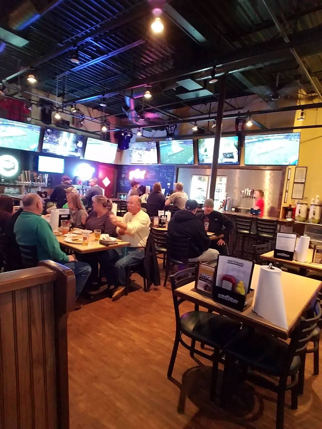 Beef O Bradys | restaurant | 5628 Bardstown Rd, Louisville, KY 40291, USA | 5022392226 OR +1 502-239-2226