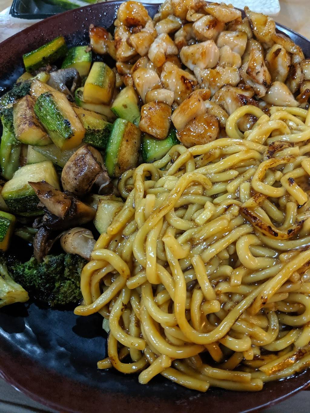 Kume Japanese Cuisine: Sushi & Hibachi | restaurant | 100 Wilson St, Oak Ridge, TN 37830, USA | 8654837882 OR +1 865-483-7882