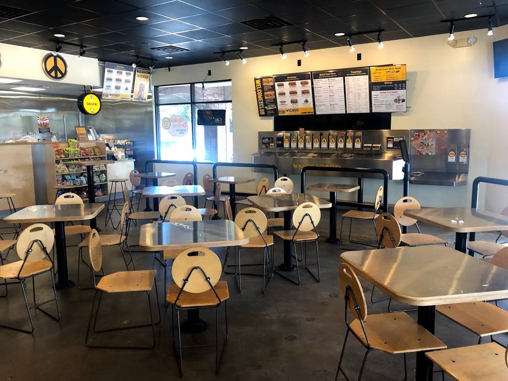 Which Wich | restaurant | 706 Lincoln Square, Arlington, TX 76011, USA | 8179871128 OR +1 817-987-1128