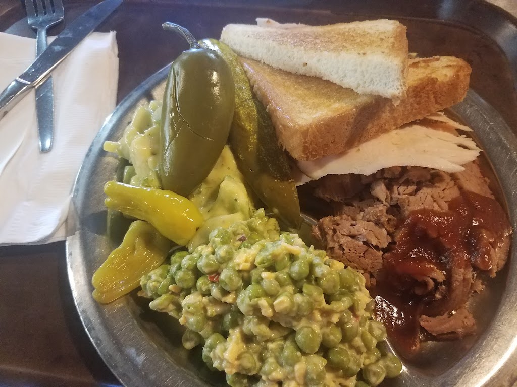 Branding Iron Restaurant & Catering | restaurant | 104 E Scott Ave, Wichita Falls, TX 76301, USA | 9407230338 OR +1 940-723-0338