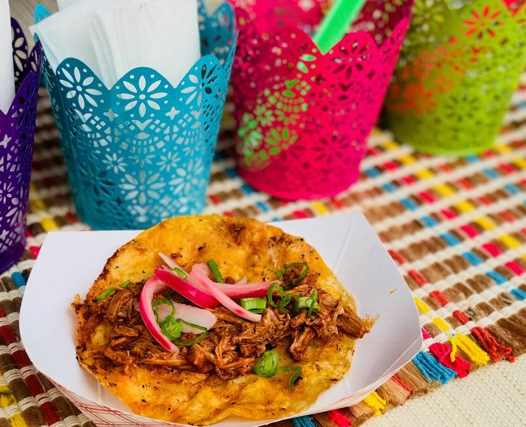 Cochinita & co. | restaurant | 2445 Times Blvd, Houston, TX 77005, USA | 7133096410 OR +1 713-309-6410