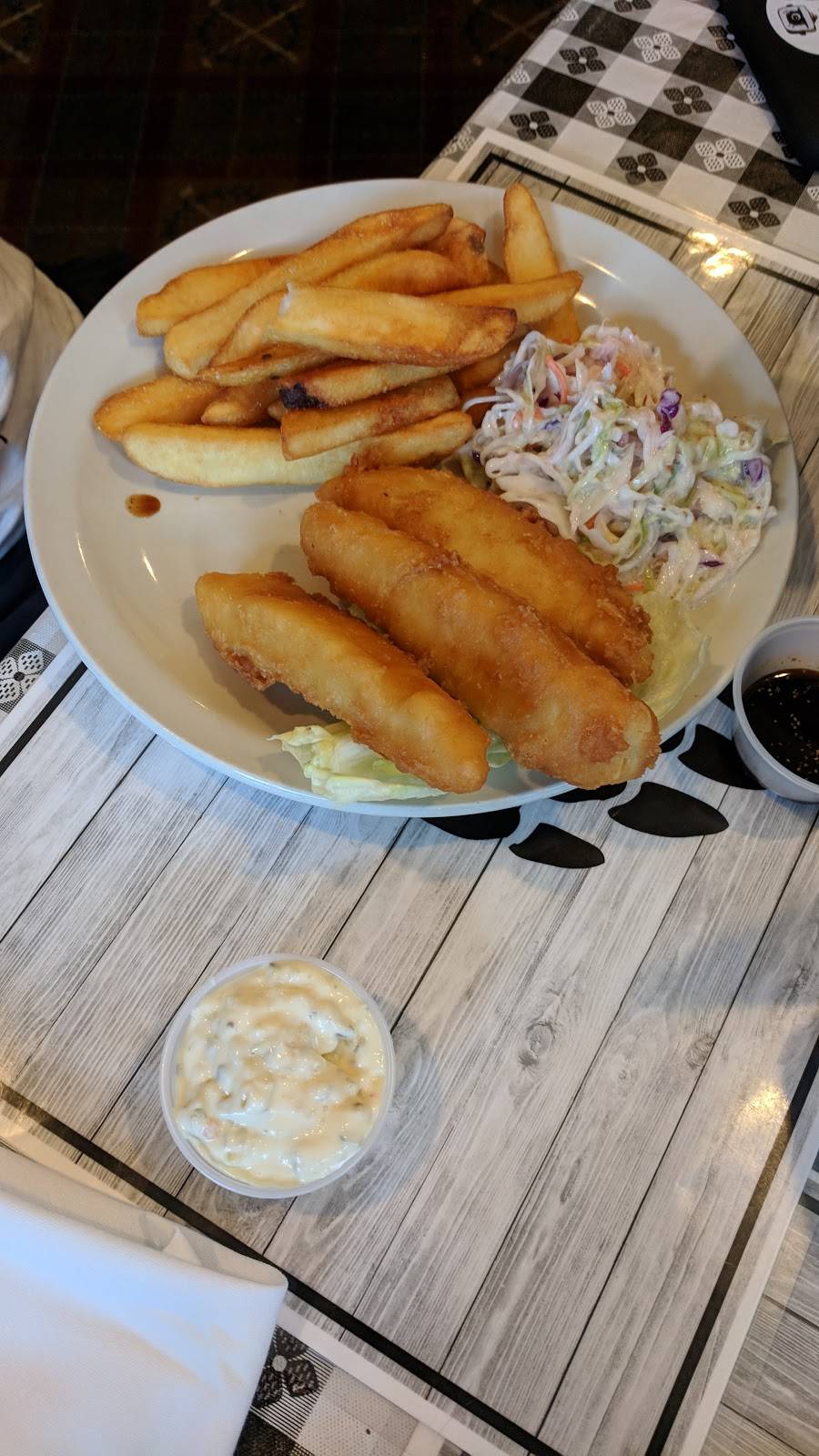 Three Bears Country Diner | restaurant | 22909 Meadow Dr, Twain Harte, CA 95383, USA | 2096511095 OR +1 209-651-1095