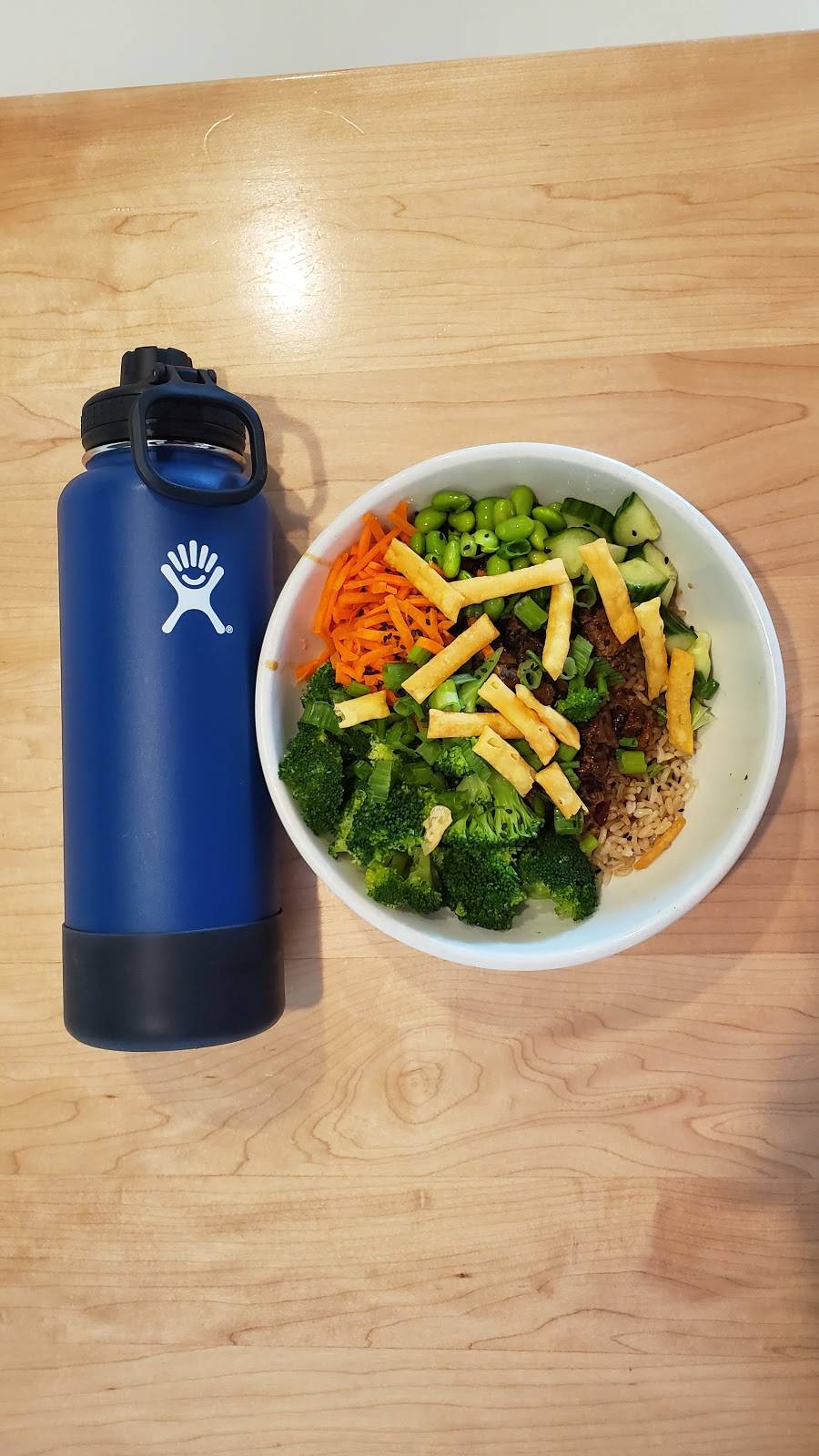 Freshii | restaurant | 6925 Orchard Lake Rd, West Bloomfield Township, MI 48322, USA | 2484066099 OR +1 248-406-6099