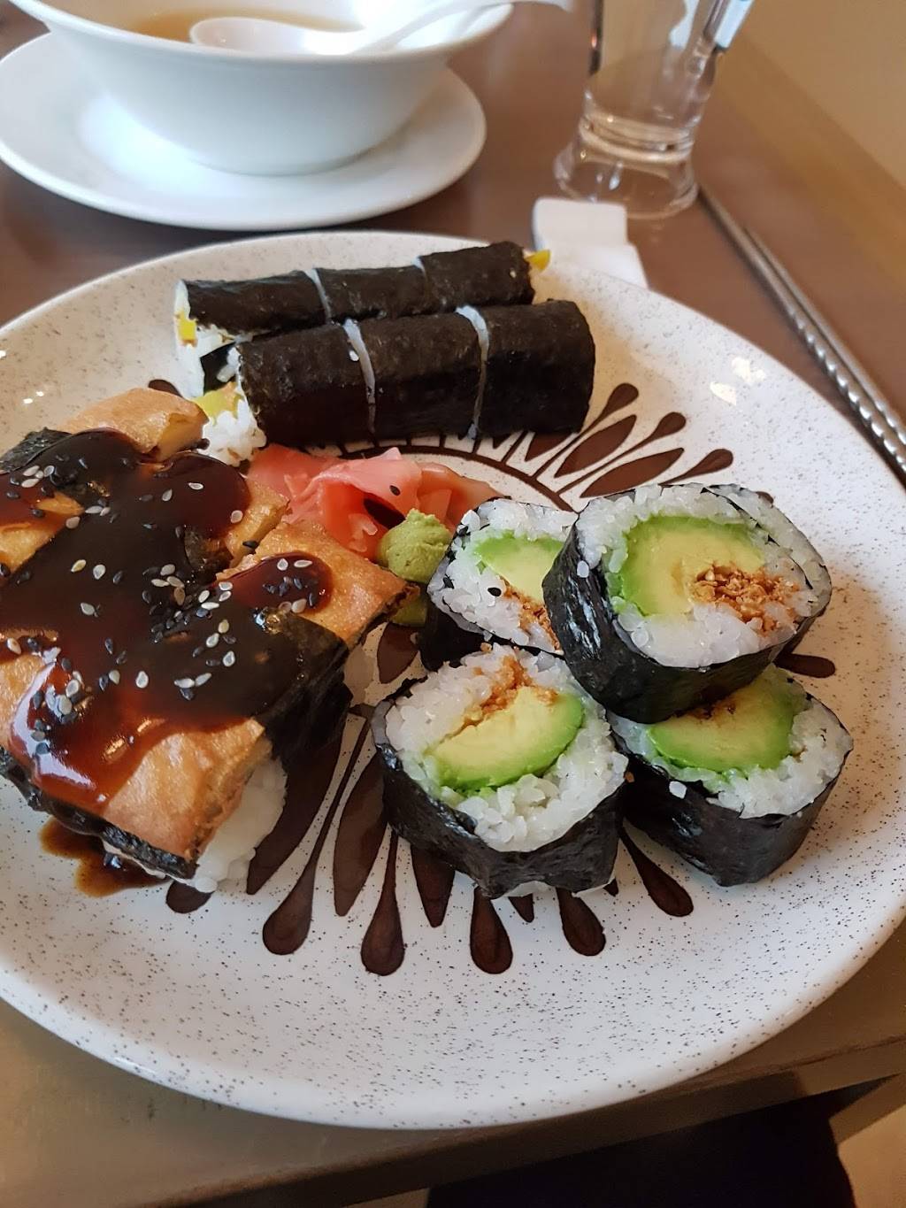 Zen Gardens | restaurant | 344 Dundas St, London, ON N6B 1V7, Canada | 5194336688 OR +1 519-433-6688