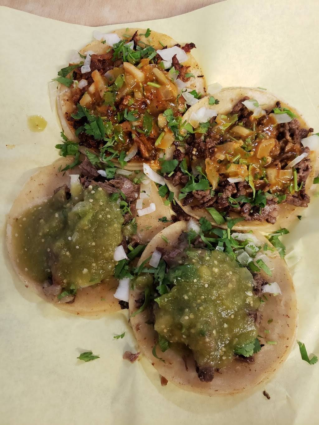 Taqueria Hernandez | restaurant | 3045 Saviers Rd, Oxnard, CA 93033, USA | 8054869080 OR +1 805-486-9080