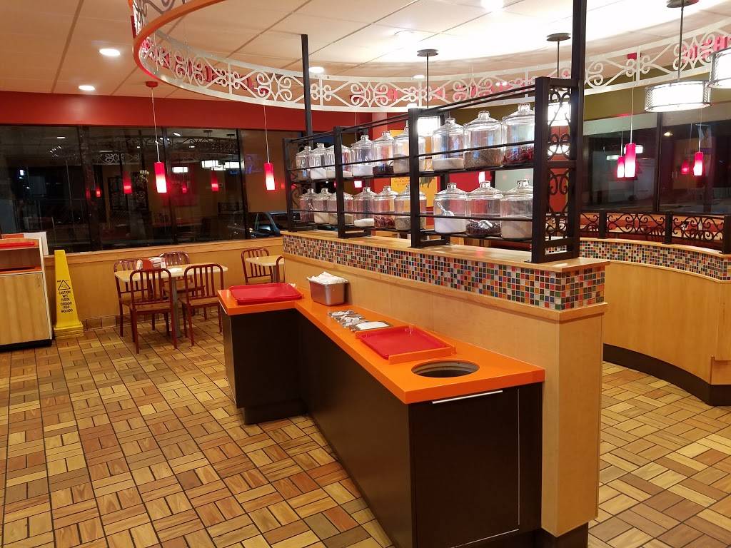 Popeyes Louisiana Kitchen | restaurant | 2122 E Colfax Ave, Denver, CO 80206, USA | 3033551505 OR +1 303-355-1505