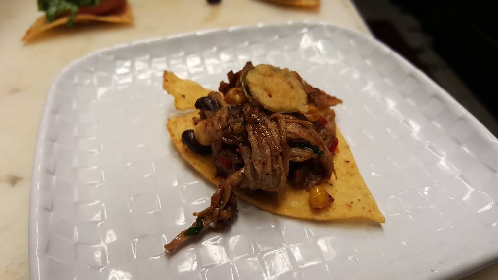 Tobo Sushi | restaurant | 1150 Queensborough Blvd, Mt Pleasant, SC 29464, USA | 8438644859 OR +1 843-864-4859