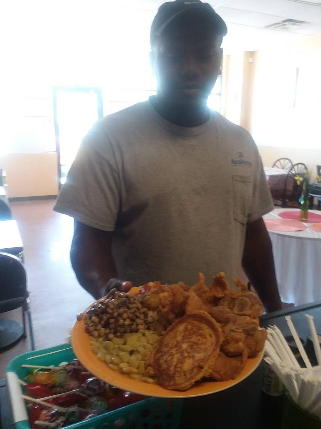 Suthern Folke Kitchen | restaurant | 701 Eisenhower Pkwy suite a, Macon, GA 31206, USA | 4787878300 OR +1 478-787-8300