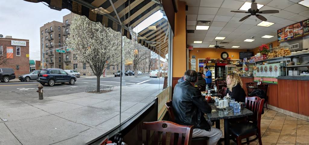 Daybreak Cafe | meal takeaway | 4501 34th Ave, Long Island City, NY 11101, USA | 7187210411 OR +1 718-721-0411