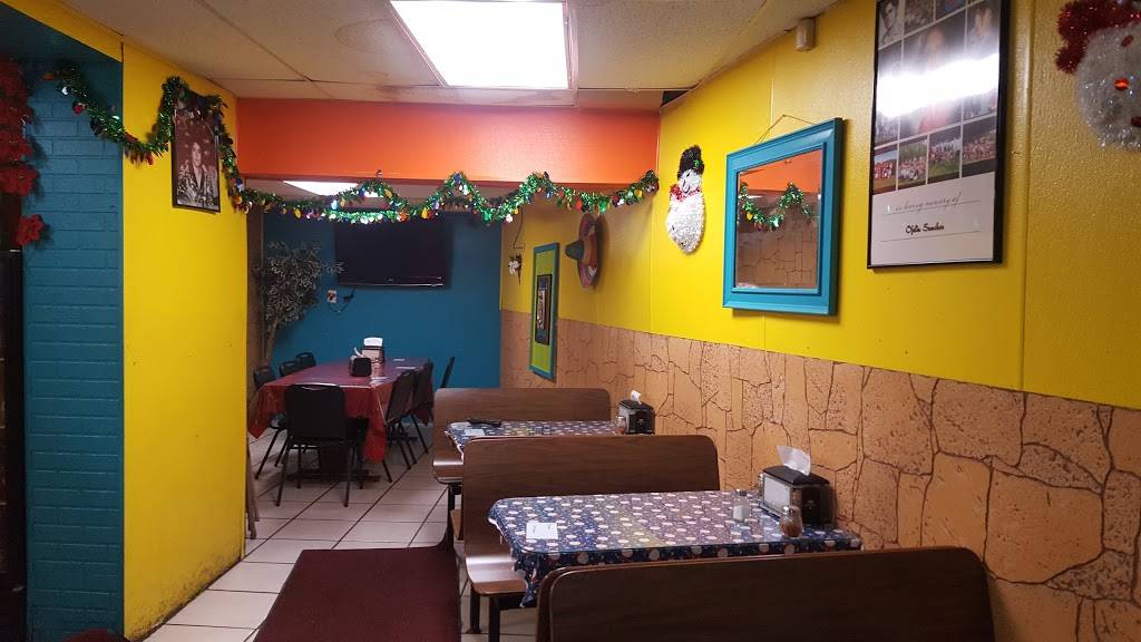 Mi Ranchito | restaurant | 2019 S Main St, Rockford, IL 61102, USA | 8159618138 OR +1 815-961-8138