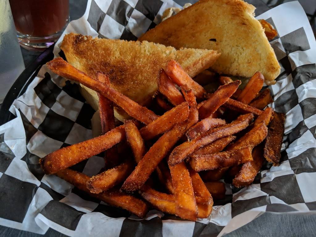 Sports Station | restaurant | 409 N Railroad Ave, Loveland, CO 80537, USA | 9704618825 OR +1 970-461-8825