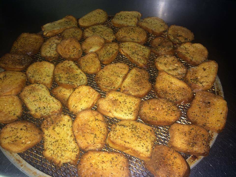 PJs Paesans Pizza | restaurant | 735 E State St, Huntington, IN 46750, USA | 2603565101 OR +1 260-356-5101