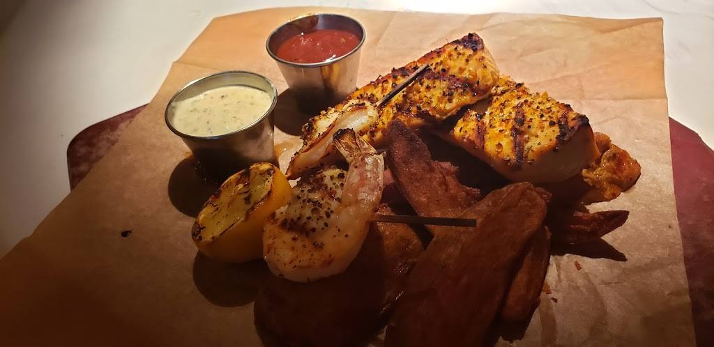 Romanos Macaroni Grill | restaurant | 7123 Red Bug Lake Rd, Oviedo, FL 32765, USA | 4073654405 OR +1 407-365-4405