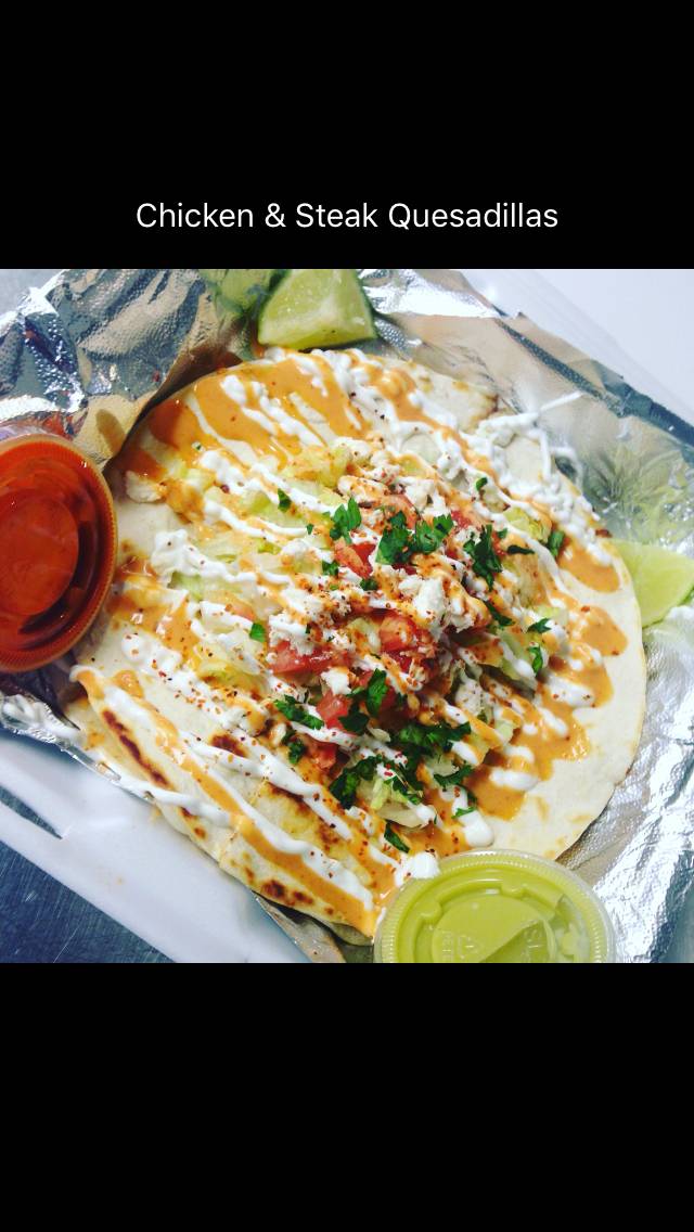 Iquis Chicken andTacos | restaurant | 2304 E 34th St SuiteB, Indianapolis, IN 46218, USA | 4632073730 OR +1 463-207-3730