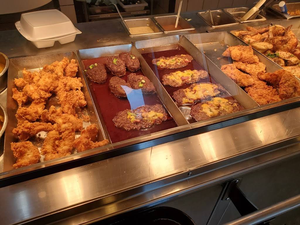 Lubys | restaurant | 5335 Gulf Fwy, Houston, TX 77023, USA | 7139282221 OR +1 713-928-2221