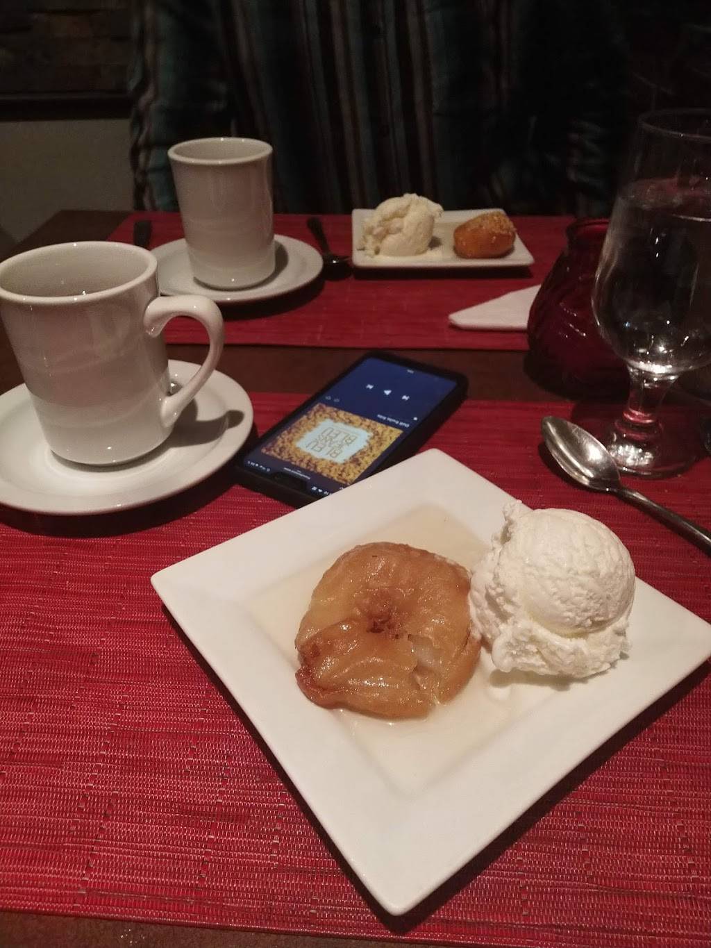 Gourmet DAngkor Restaurant | restaurant | 193 Boulevard des Bois Francs S, Victoriaville, QC G6P 4S8, Canada | 8197528889 OR +1 819-752-8889