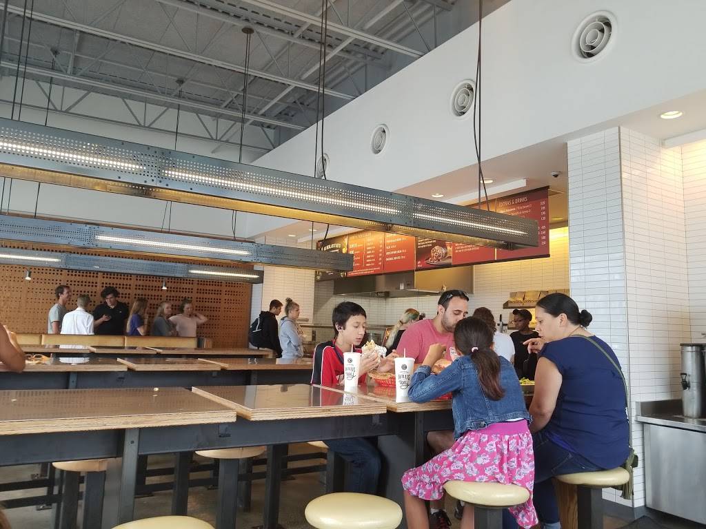 Chipotle Mexican Grill | restaurant | 2645 SW College Rd Unit 103, Ocala, FL 34471, USA | 3522373553 OR +1 352-237-3553