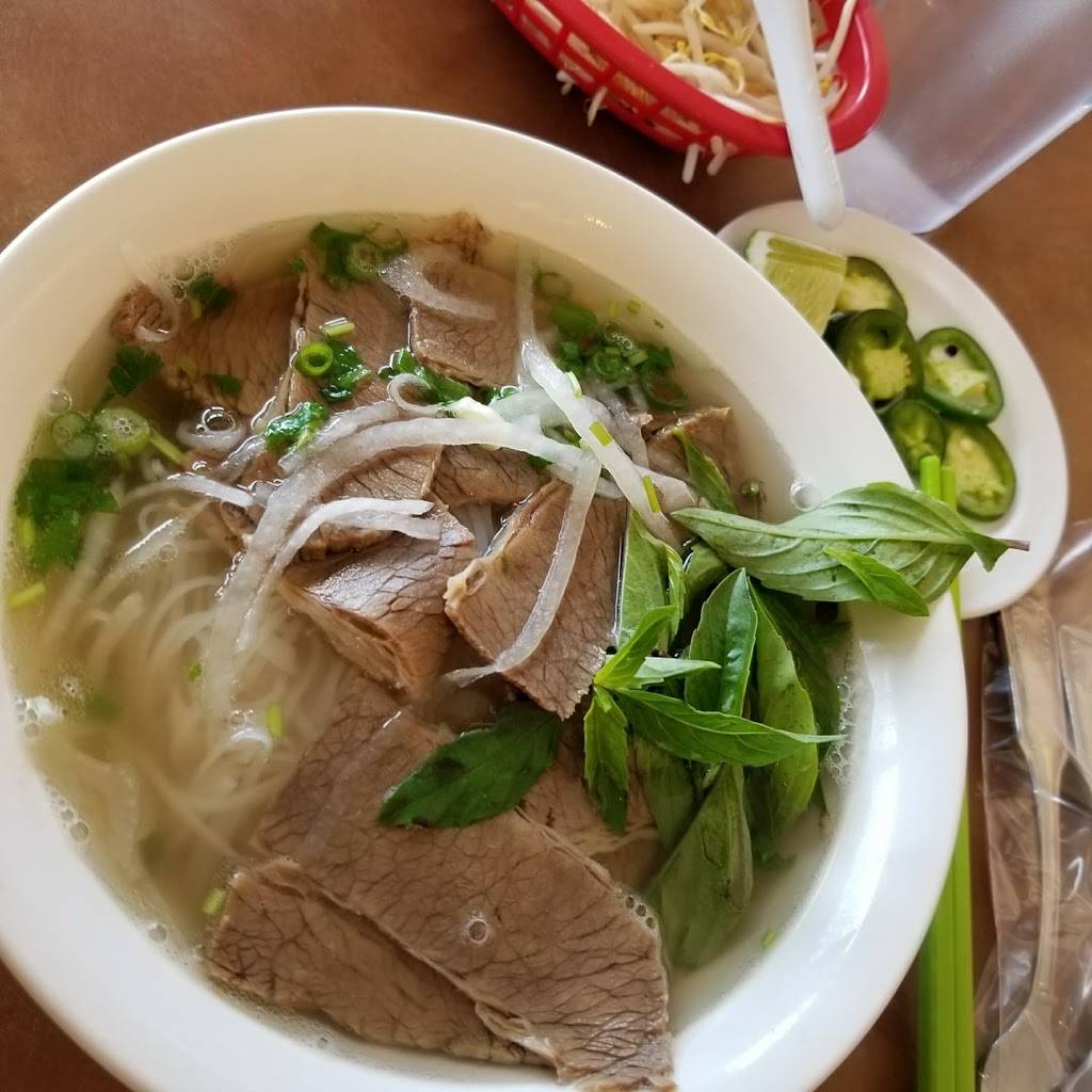Pho One | restaurant | 11148 Westheimer Rd, Houston, TX 77042, USA | 7139170351 OR +1 713-917-0351