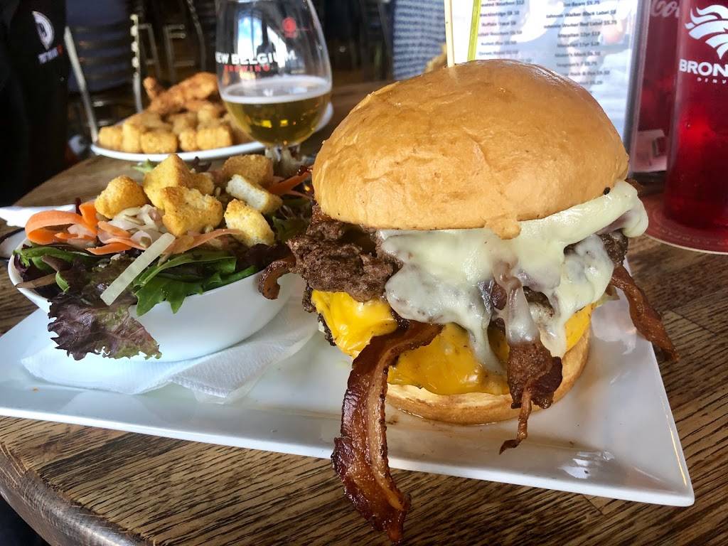 Sportsbook Bar and Grill | restaurant | 9660 E Arapahoe Rd, Greenwood Village, CO 80112, USA | 3037991300 OR +1 303-799-1300