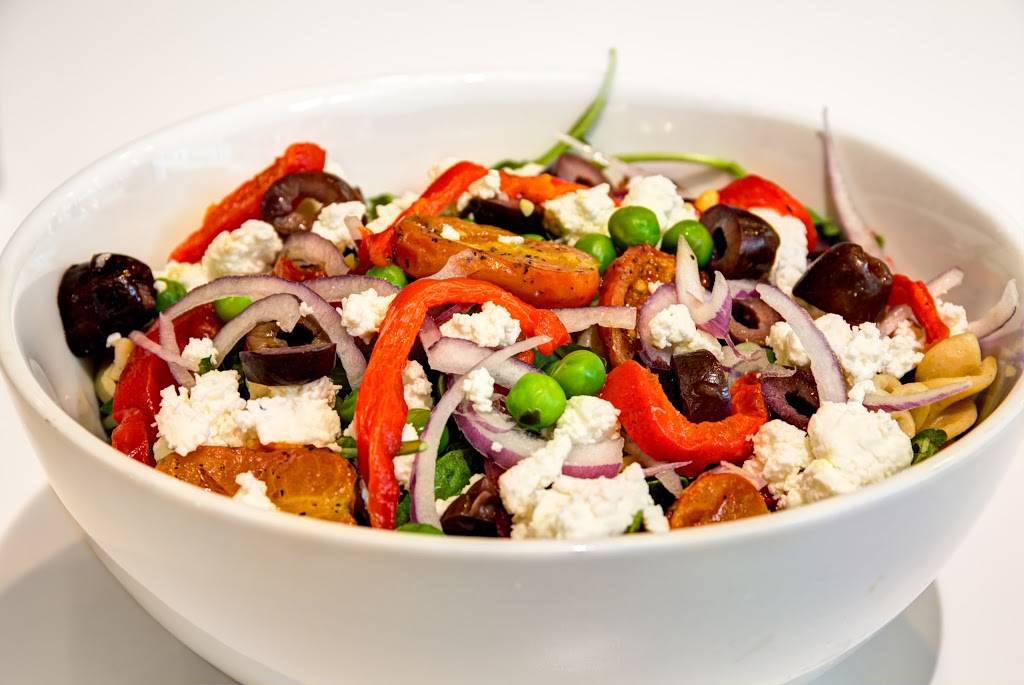 Aroma | cafe | 1 Garden State Plaza Blvd, Paramus, NJ 07652, USA | 2015561700 OR +1 201-556-1700