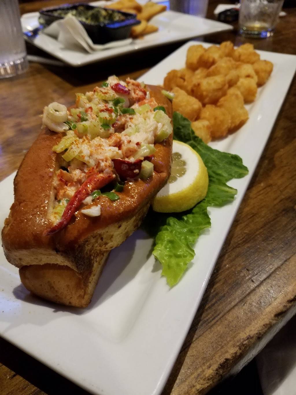 3 Corners Grill & Tap | restaurant | 9701, 12371 Derby Rd, Lemont, IL 60439, USA | 6302577780 OR +1 630-257-7780