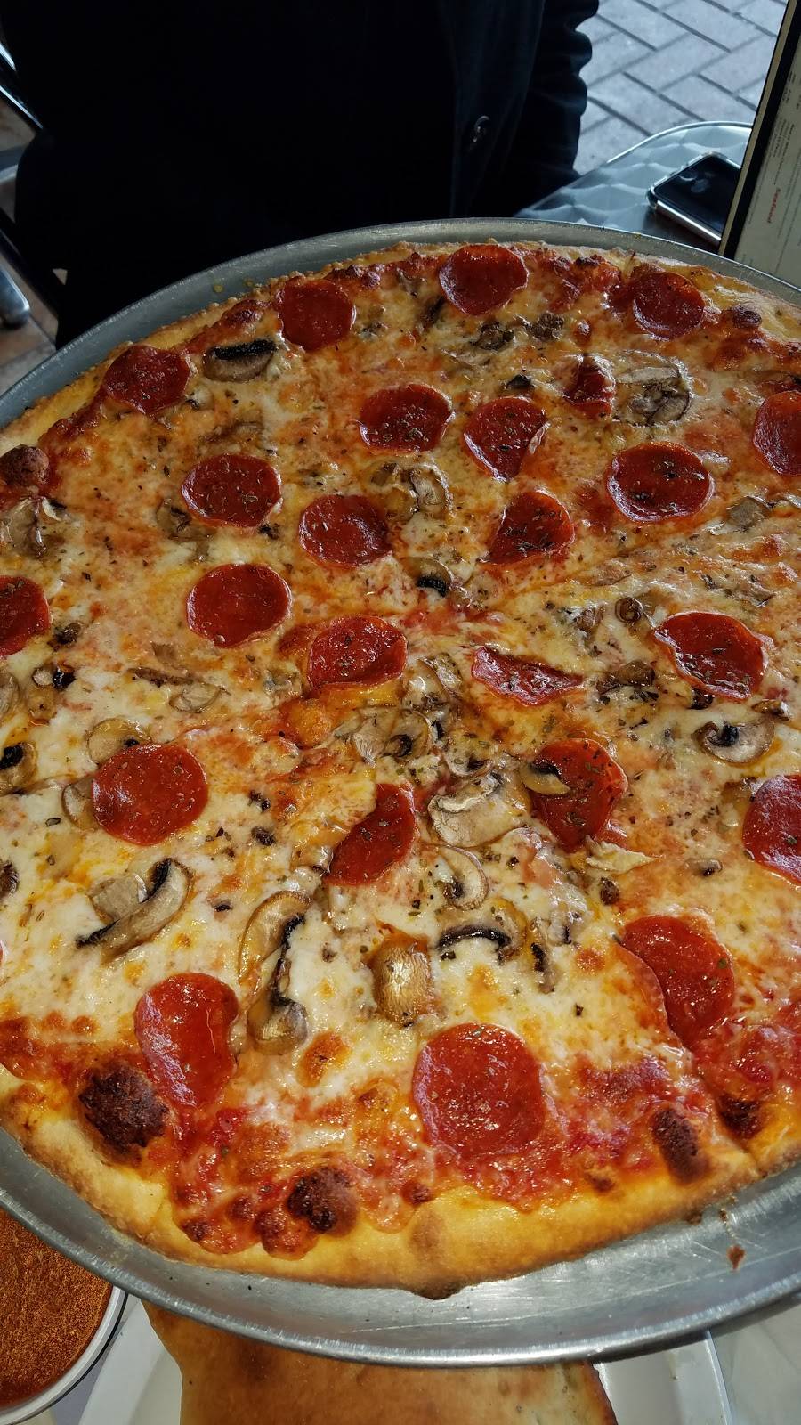 Little Italian Pizza | restaurant | 448 S Cypress Rd, Pompano Beach, FL 33060, USA | 9549410550 OR +1 954-941-0550