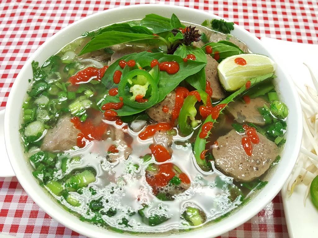 Pho No.1 Vietnamese Cuisine | restaurant | 5914 W Lawrence Ave, Chicago, IL 60630, USA | 7736573747 OR +1 773-657-3747