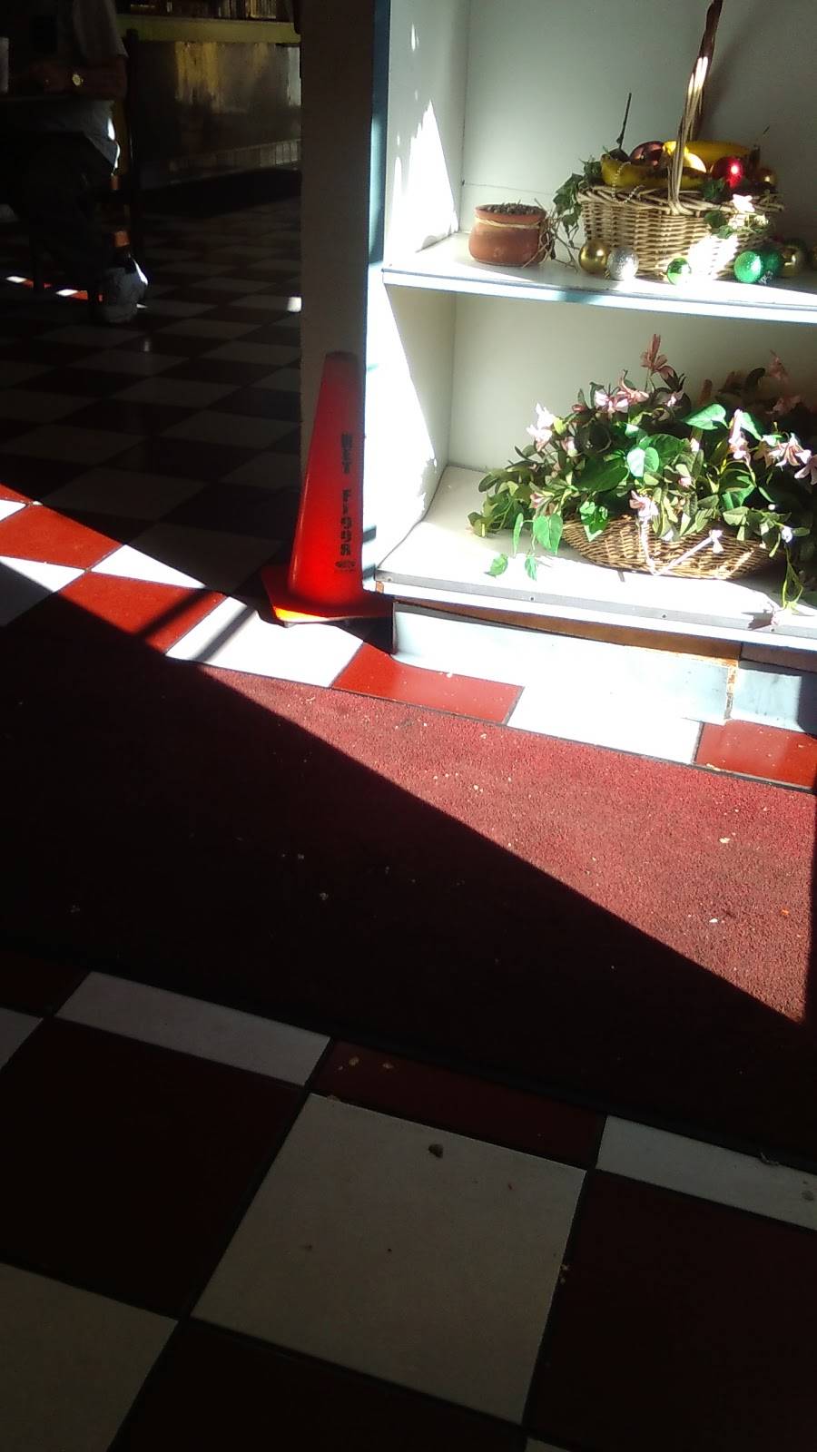 RC Burgers( Sams Burgers) | restaurant | 2242, 10961, Firestone Blvd, Norwalk, CA 90650, USA | 5628638851 OR +1 562-863-8851