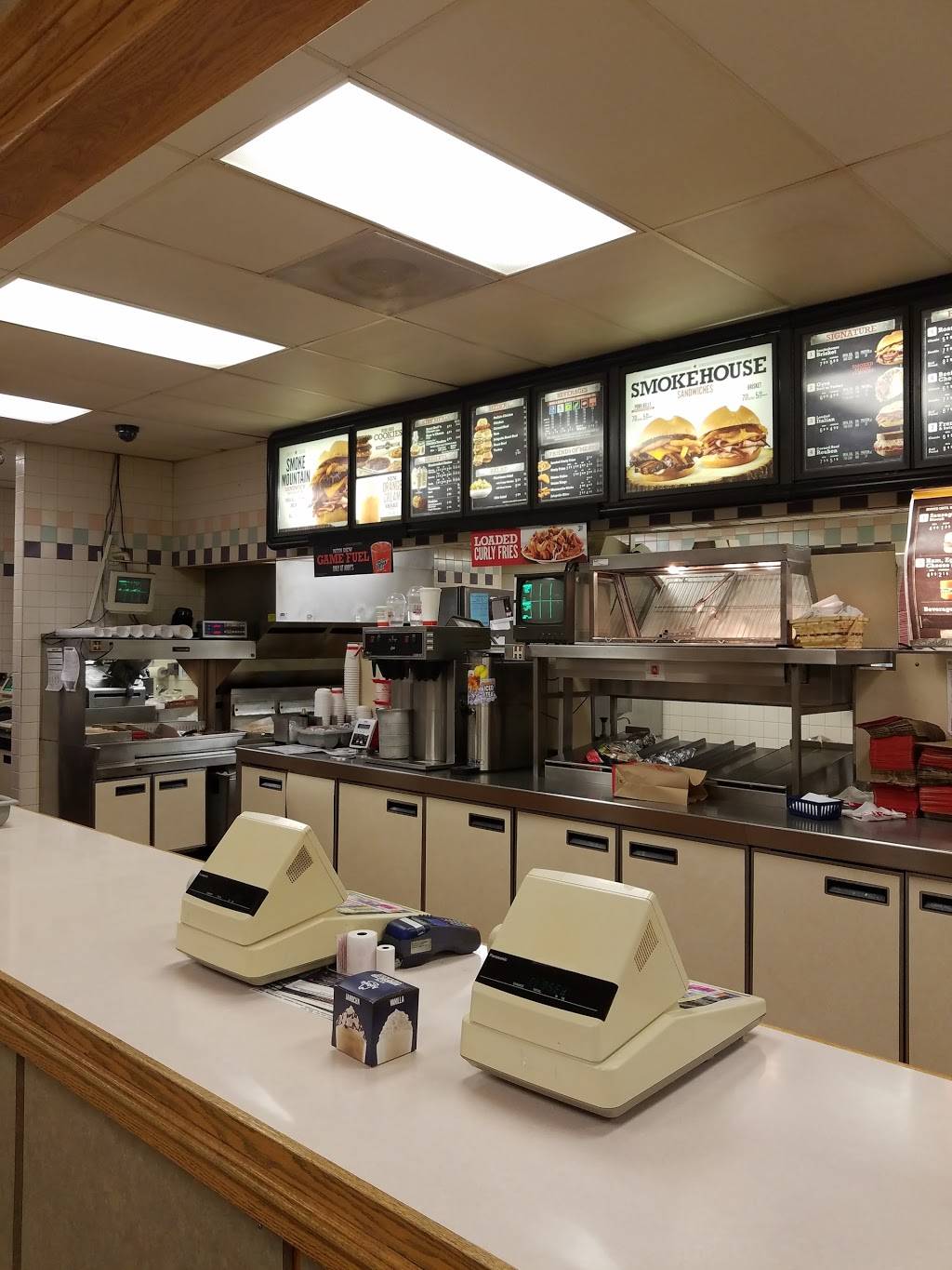 Arbys | restaurant | 7807 S Cicero Ave, Chicago, IL 60652, USA | 7735810170 OR +1 773-581-0170