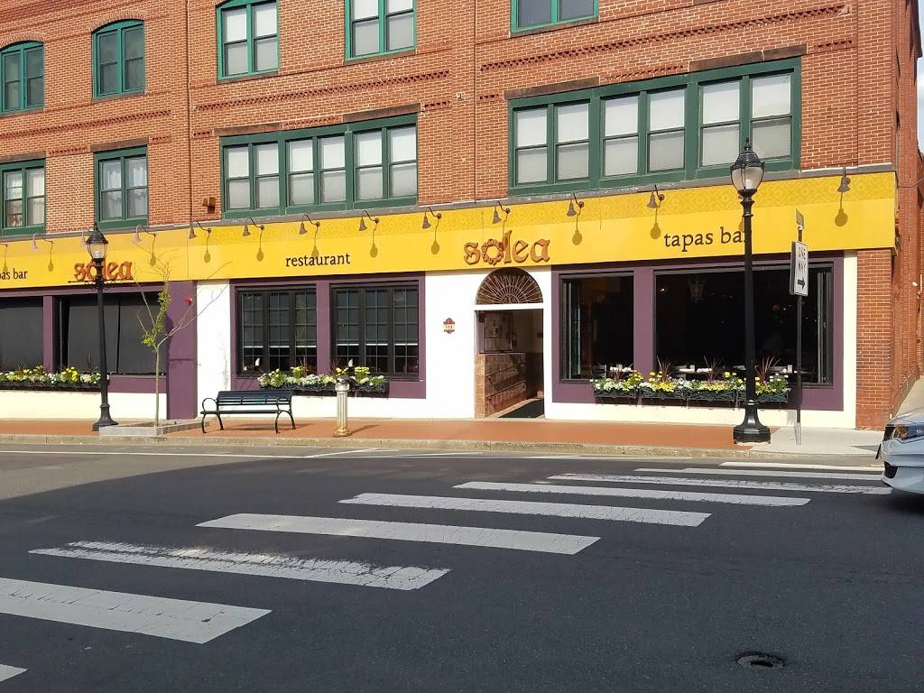 Solea Restaurant and Tapas Bar | restaurant | 388 Moody St, Waltham, MA 02453, USA | 7818941805 OR +1 781-894-1805