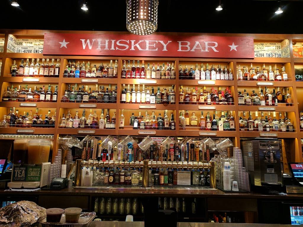 Bub City | restaurant | 5441 Park Pl, Rosemont, IL 60018, USA | 8472610399 OR +1 847-261-0399