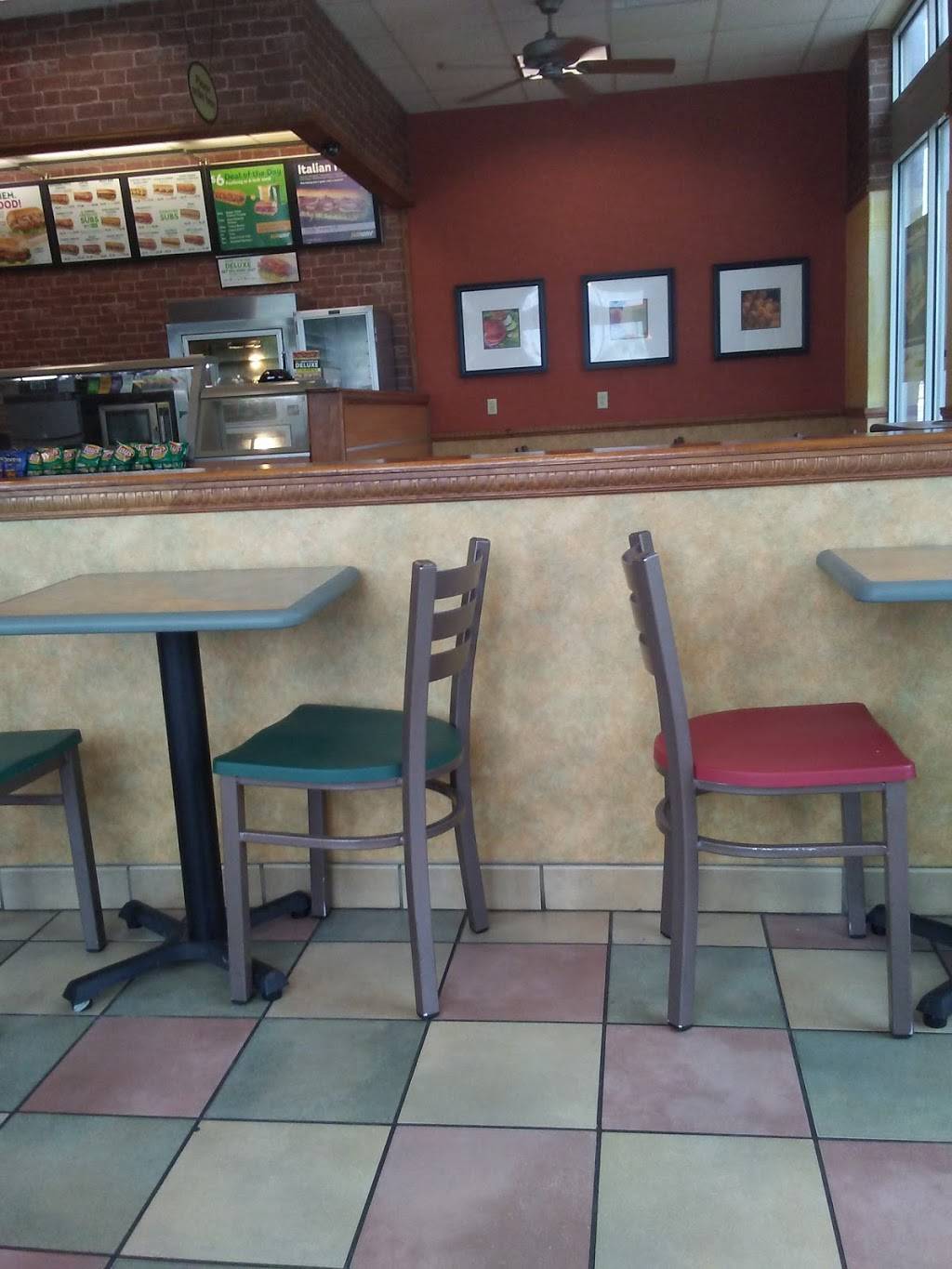 Subway | restaurant | 3168 Thomas St, Memphis, TN 38127, USA | 9013588377 OR +1 901-358-8377