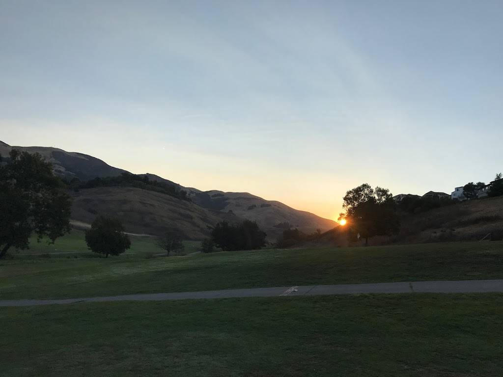 Restaurant Summitpointe Golf | restaurant | 1500 Country Club Dr, Milpitas, CA 95035, USA | 4082622500 OR +1 408-262-2500