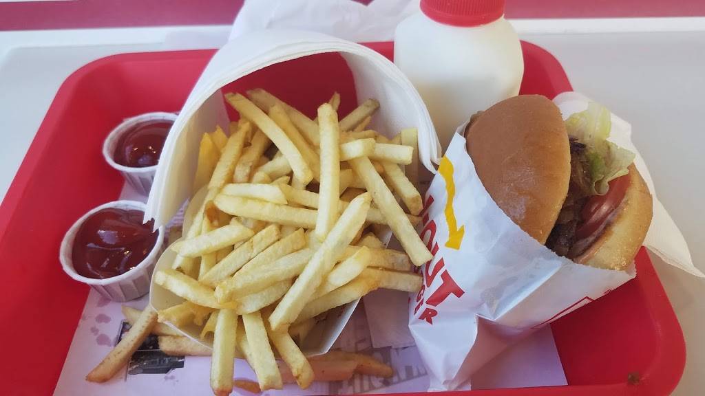 In-N-Out Burger | restaurant | 19407 N 27th Ave, Phoenix, AZ 85027, USA | 8007861000 OR +1 800-786-1000