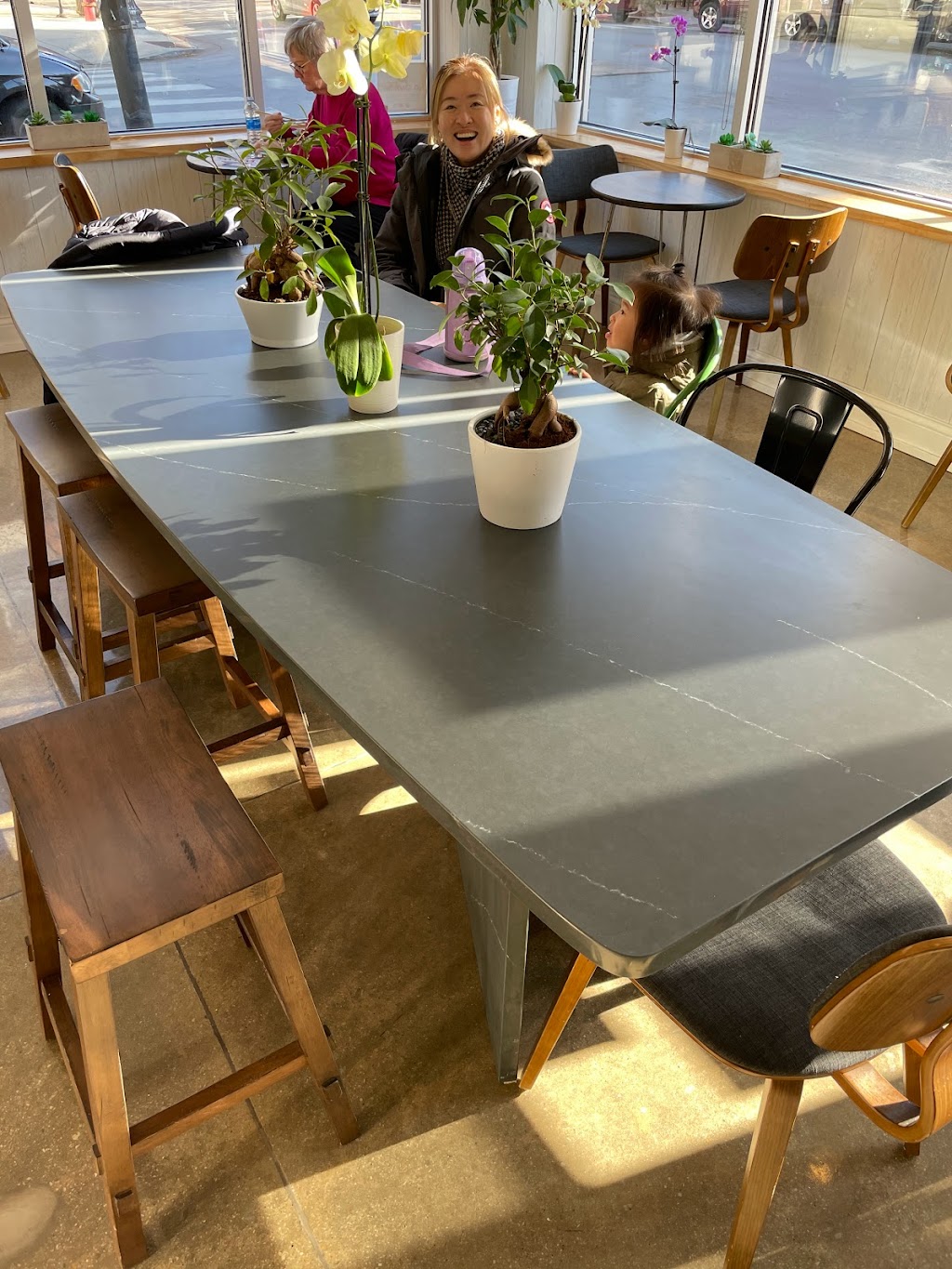 Poke Poké | restaurant | 1100 W Madison St, Chicago, IL 60607, USA | 3129292696 OR +1 312-929-2696