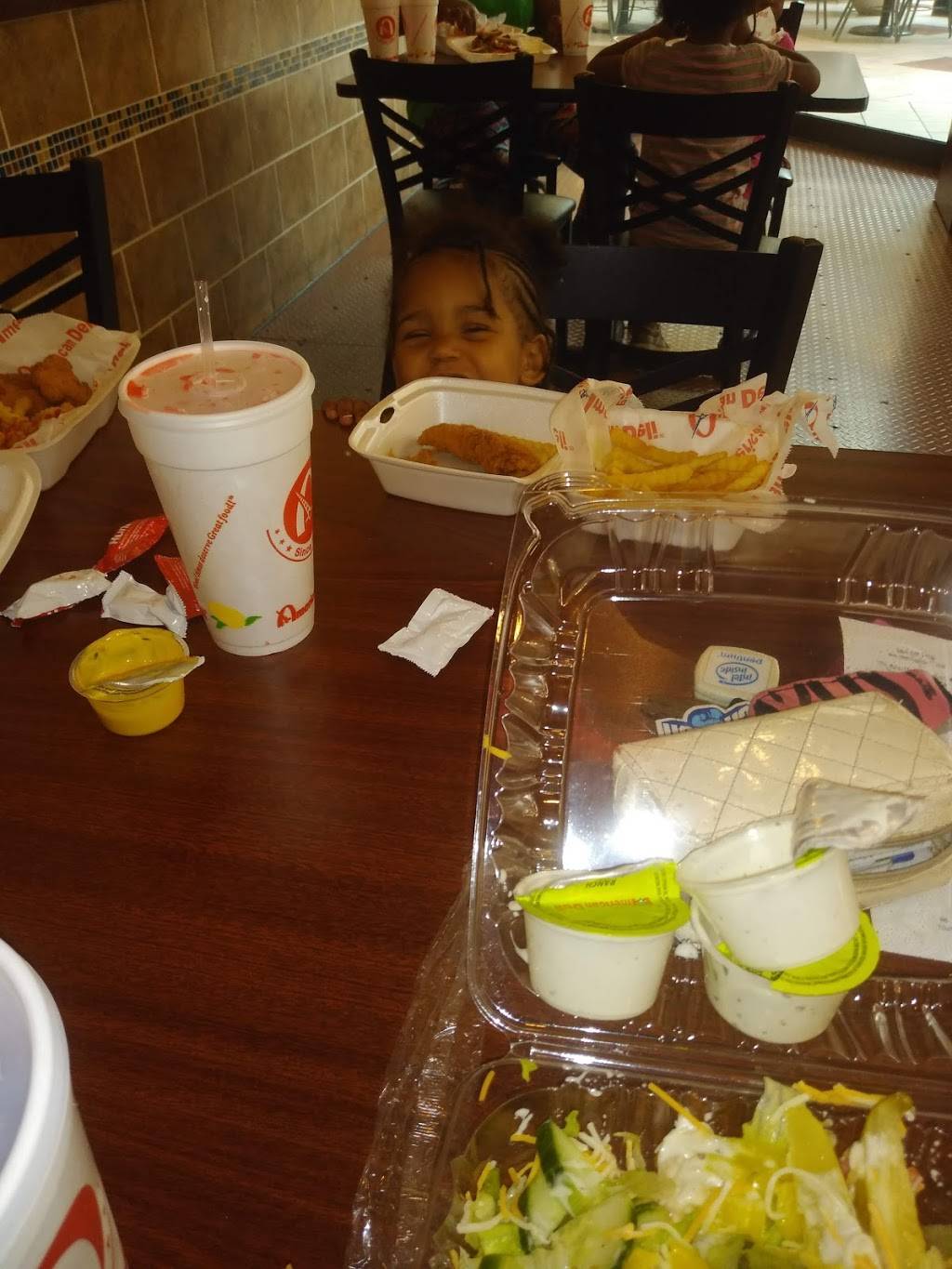 American Deli | restaurant | 1701 McFarland Blvd E Ste 189, Tuscaloosa, AL 35404, USA | 2057645625 OR +1 205-764-5625