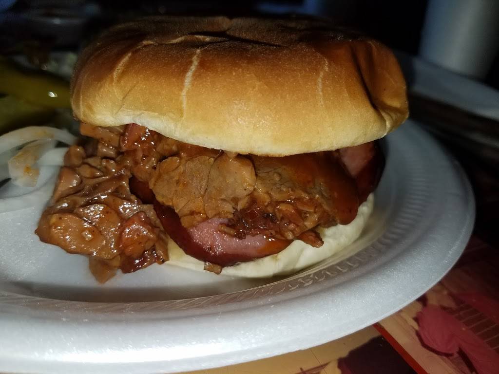 Hickry House | restaurant | 1505 Memorial Dr, Marietta, OK 73448, USA | 5802763269 OR +1 580-276-3269