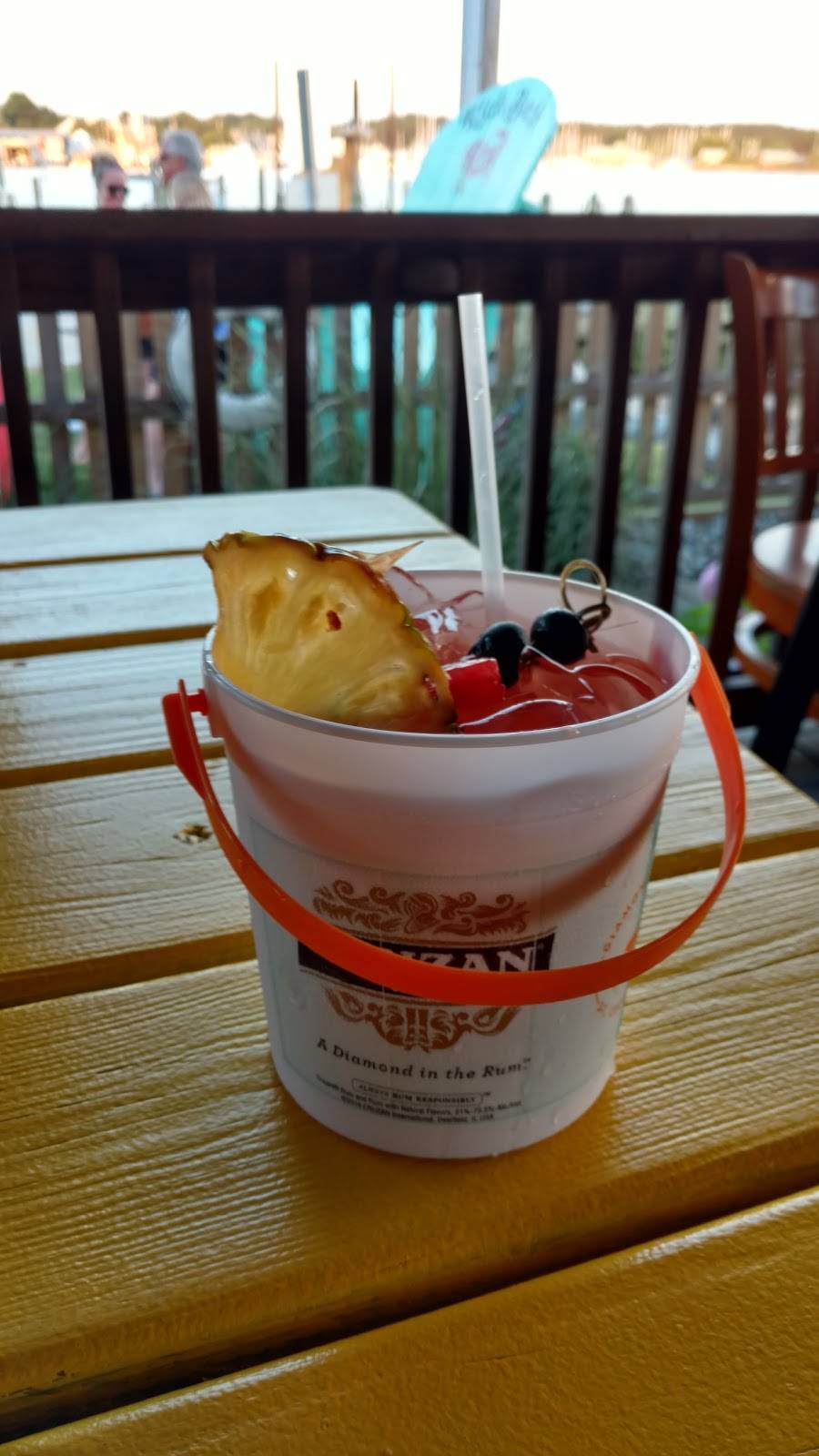 Red Eyes Dock Bar | restaurant | 428 Kent Narrow Way N, Grasonville, MD 21638, USA | 4108273937 OR +1 410-827-3937